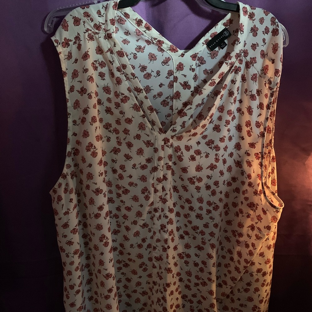Ryan Wythe sleeveless blouse